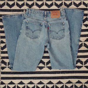 Light Wash Straight Leg Levis
